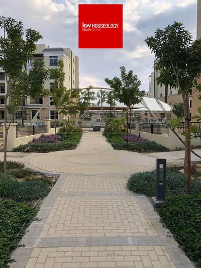 جاردن دوبلكس برايم لوكيشن فيو مميز للبيع بكمبوند سراي Sarai New Cairo