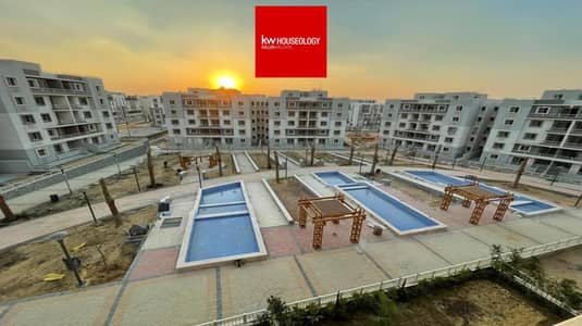 Get an apartment delivered immediately directly in front of Al-Rehab and the Eastern Market fully finished for sale in Jayd Park