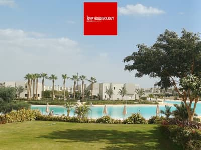 شاليه كورنر برايم لوكيشن لاجون فيو ريسيل للبيع بسعر مميز في ازها الساحل الشمالي راس الحكمه Azha North Coast