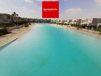 فيلا ستاندالون ريسيل 5 غرف برؤيه مباشره علي البحر للبيع في ازها الساحل الشمالي بأقل من سعر الشركه Azha North Coast