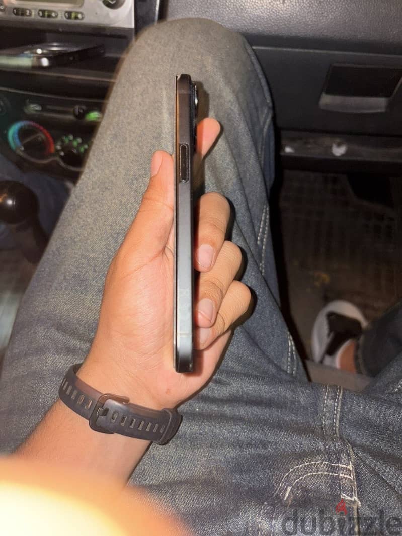 Apple - iPhone 15 5