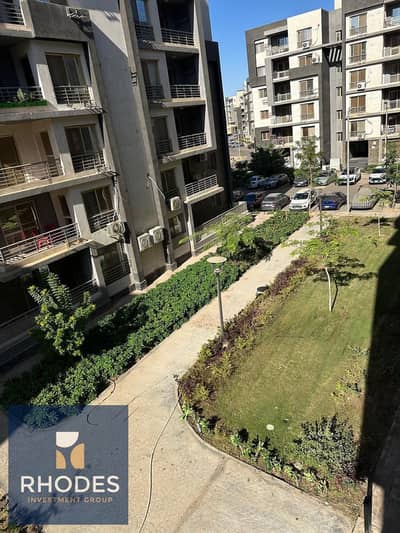 Apartment for sale in prime location and area in compound. 115m,fully finished, with an unobstructed view. Special price from owner RTM in janna octobe