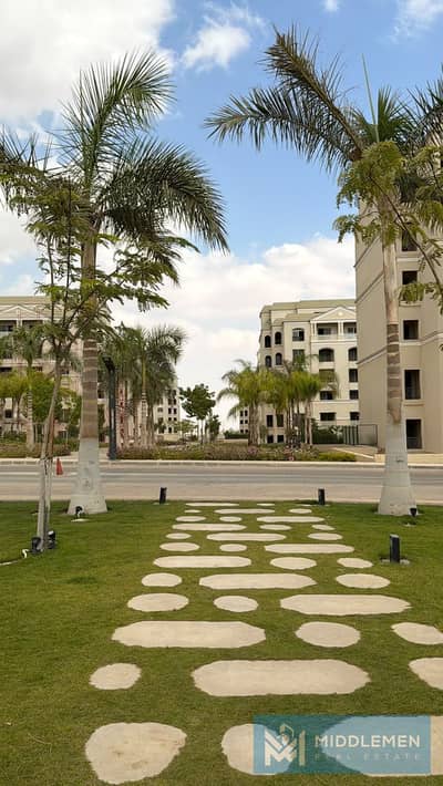 اقل سعر دوبلكس جاردن 245م لوكيشن مميز بحري استلام فوري في لافينير المستقبل سيتي  Lavenir Almostakbal City