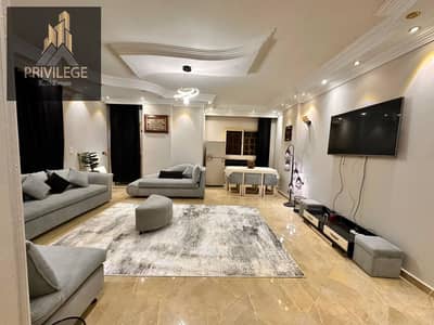 Apartment for sale with furniture and air conditioning in Zahraa El Maadi in a compound branching from Street 50, Ultra-super Lux finishing 125m