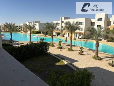 بأقل من سعر الماركت استلم شاليه تشطيب كامل Direct Lagoon View للبيع ريسيل في أزها السخنة بافضل تقسيمه جاهز للمعاينه و السكن