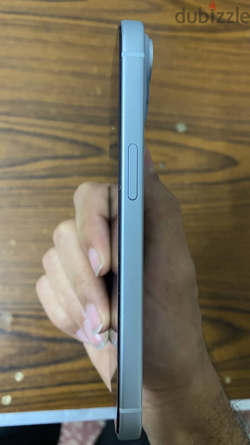 Apple - iPhone 15 2