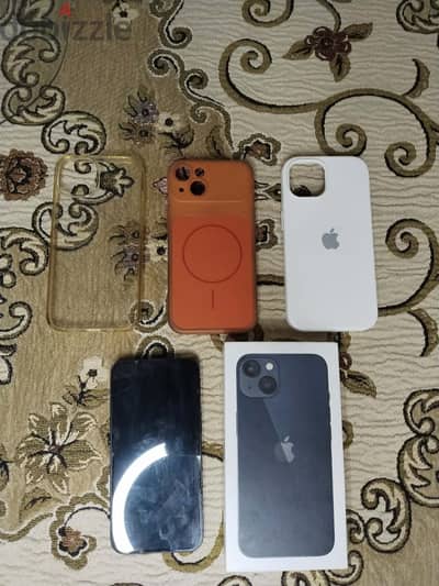 للبيع -  Apple IPhone 13 (Midnight)