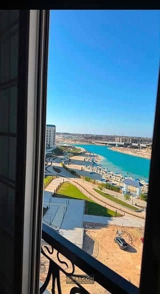 شقه 134 متر غرفتين نوم ع البحر فيو VIP في الحي الاتيني Latin Distict New Alamein قريبه من مراسي full sea view بحري صريح