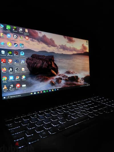 Lenovo Workstation i7 | RAM 32GB | NVIDIA Quadro M2000M 4GB | SSD 256G