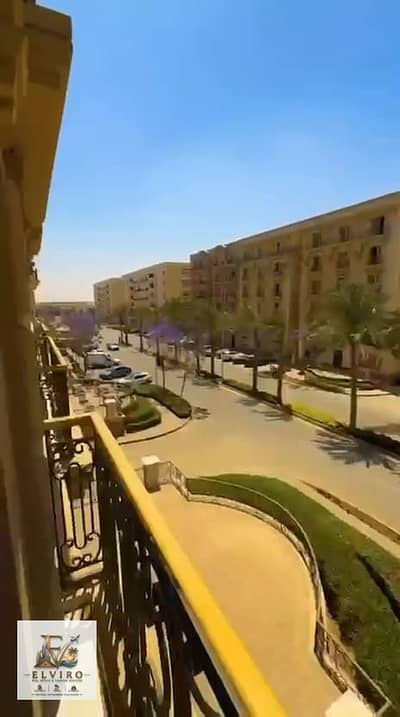 Super Lux Apartment with kitchen & AC's For Sale in Hyde Park - 5th Settlement