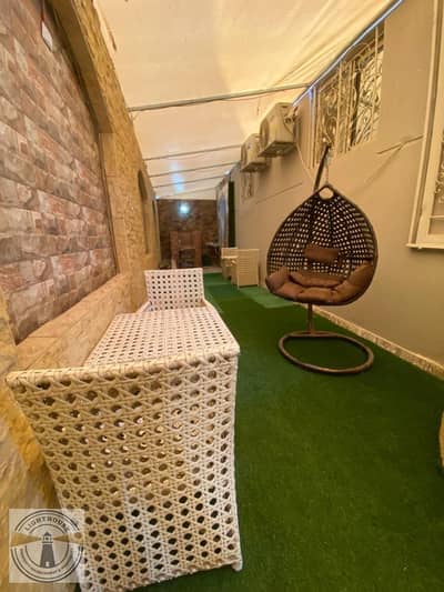 3-bedroom, 2-bathroom ground-floor apartment with a garden