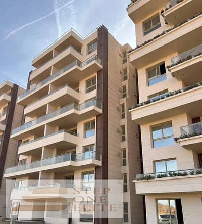 Get an immediate handover of a 3-bedroom apartment in a prime location—just minutes away from Al Masa Hotel and the tourist promenade, and close to th