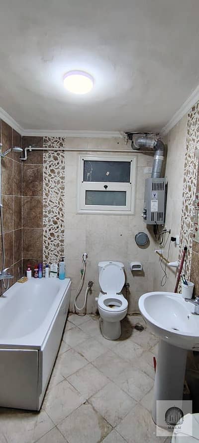 Apartment for sale—an excellent investment opportunity at a great price—located in the Dar Misr Andalous compound (a 29-building complex).