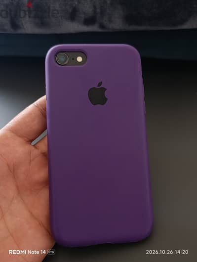 Apple - iPhone 8