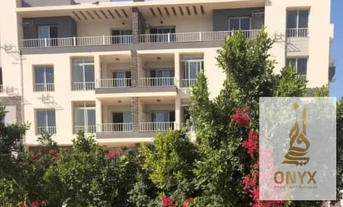 الشقة لقطة وللبيع الفوري بأقل سعر في السوق فرصة لن تتكرر برايم لوكيشن امام (Mountain View iCity)