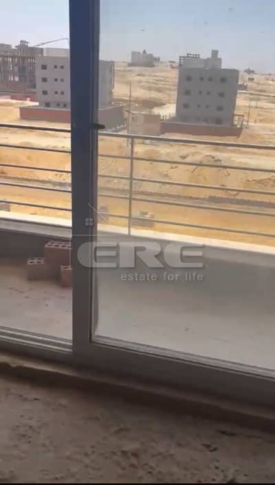شقه 2 نوم بحري سعر مميز استلام فوري لوكيشن مميز, بالم هيلز التجمع الخامس