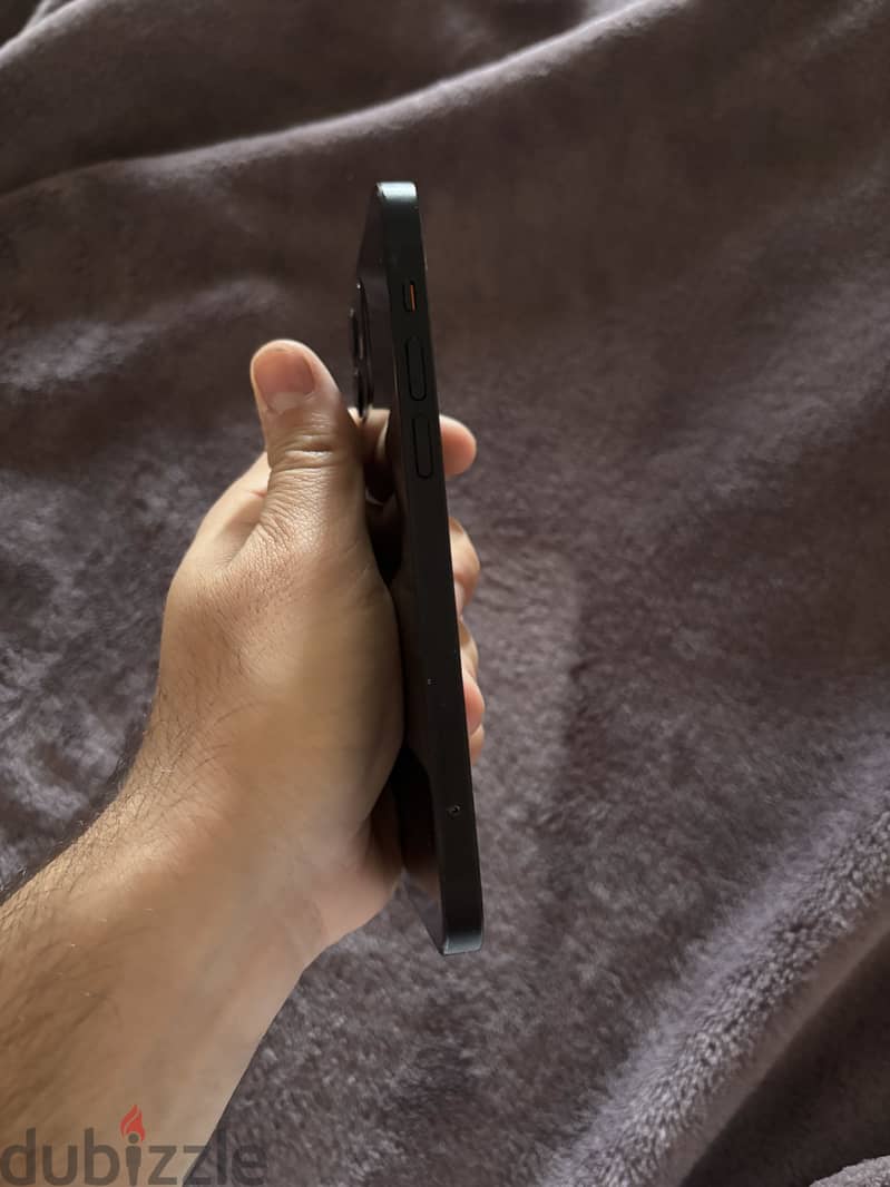 Apple - iPhone 12 2