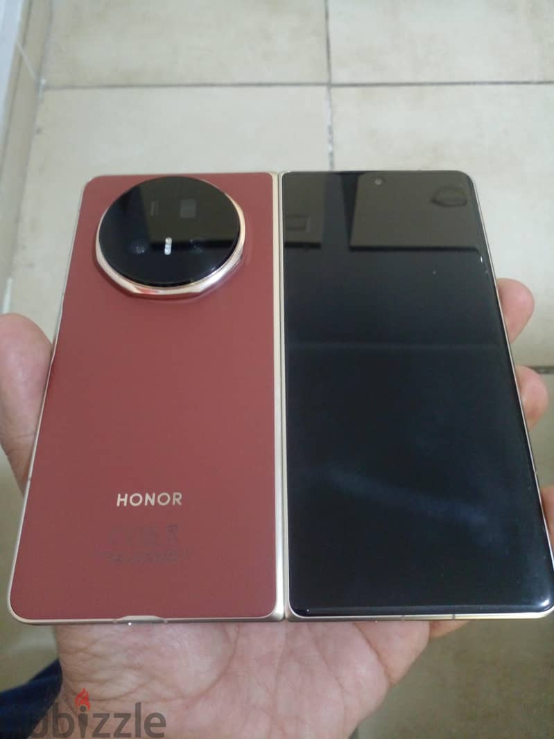 Mobile Honor Magic V5 3
