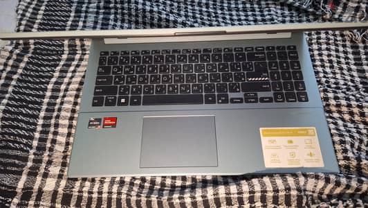 لابتوب asus ١٨٠ درجة استعمال خفيف وجود جهاز آخر مناسب للدراسة