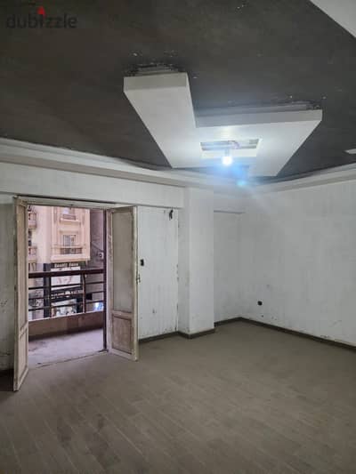 For sale a luxury apartment in Al Miraj