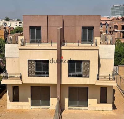 إستلام فورى توين هاوس نصف متشطب فى ألما أمام بارك ستريت و 3 دقائق من أركان Alma