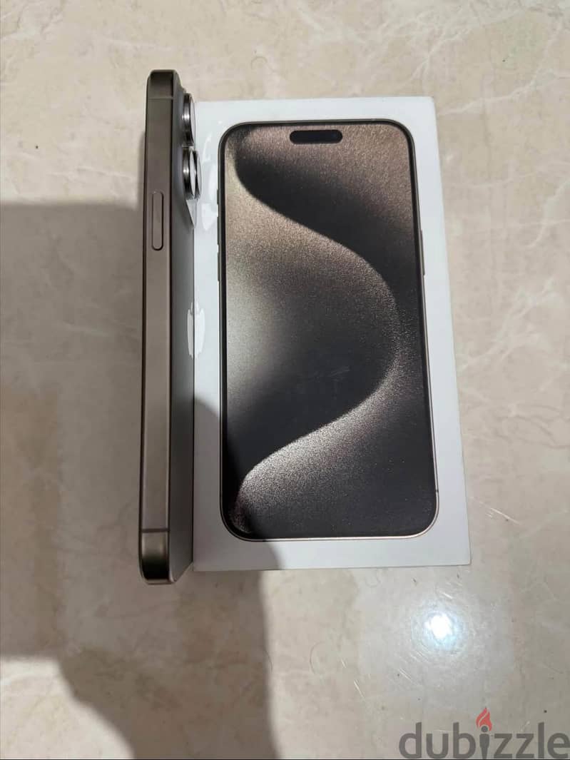Apple - iPhone 15 Pro Max 3