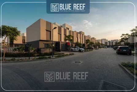 ready to move Twin house  Location: El Shorouk City, on the Cairo–Ismailia Road.