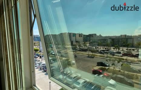مكتب بسعر مميز في تريفيوم الشيخ زايد بجوار كابيتال بيزنس بارك دقائق من جلاريا 40 و اركان بلازا