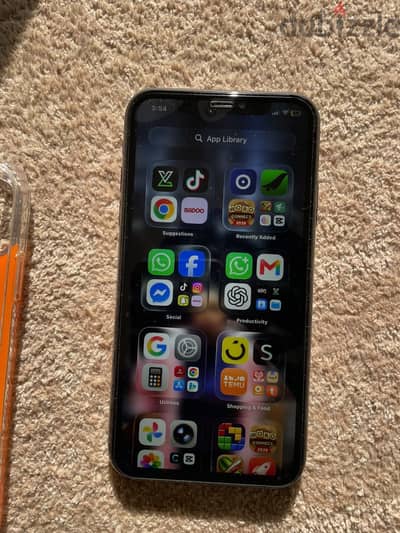 Apple - iPhone 11