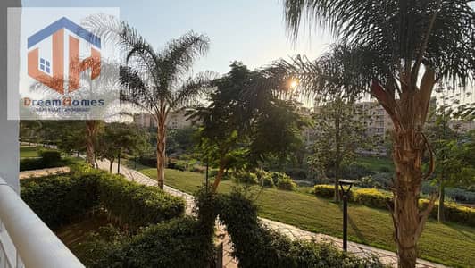 For sale: an exceptional apartment in Madinaty B12, 165 sqm, double view overlooking the waterway and garden
