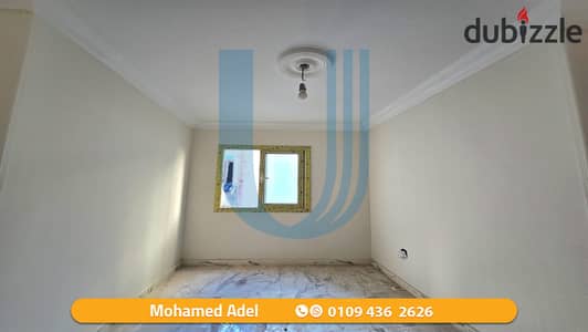 شقة 100م للبيع - سيدى بشر - شارع الصحة سابقاً - السعر 2.200. 000ج كاش