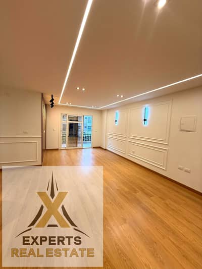 A fantastic opportunity to own a first-occupancy apartment in B7