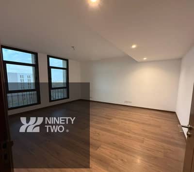 Apartment finished with Kitchen & ACs for Rent in CFC Aura, New Cairo | 200 sqm, 5th Floor, 3 Bedrooms, 3 Bathrooms, Nanny Room with Bathroom,  |