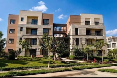 Under Market Price Apartment for Sale Fully Finished in District 5 Marakez Prime Location Direct on Club View Ready to Move