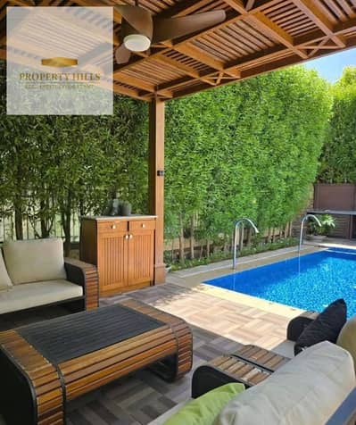For urgent sale villa in 5 settlement compound hyde park
