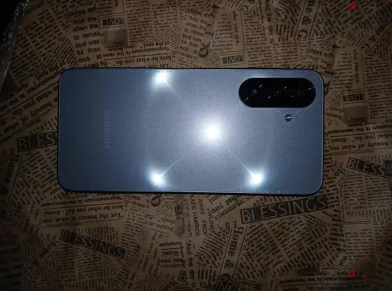 Samsung A17 2
