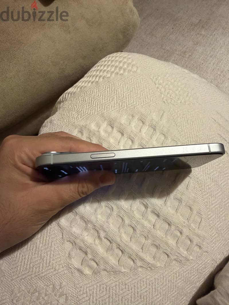 Apple - iPhone 15 1