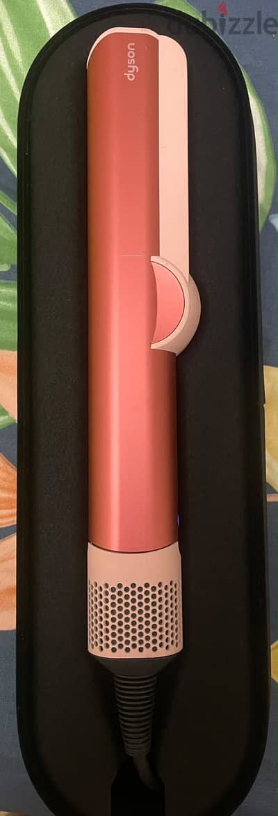 Dyson air strait hair straightener