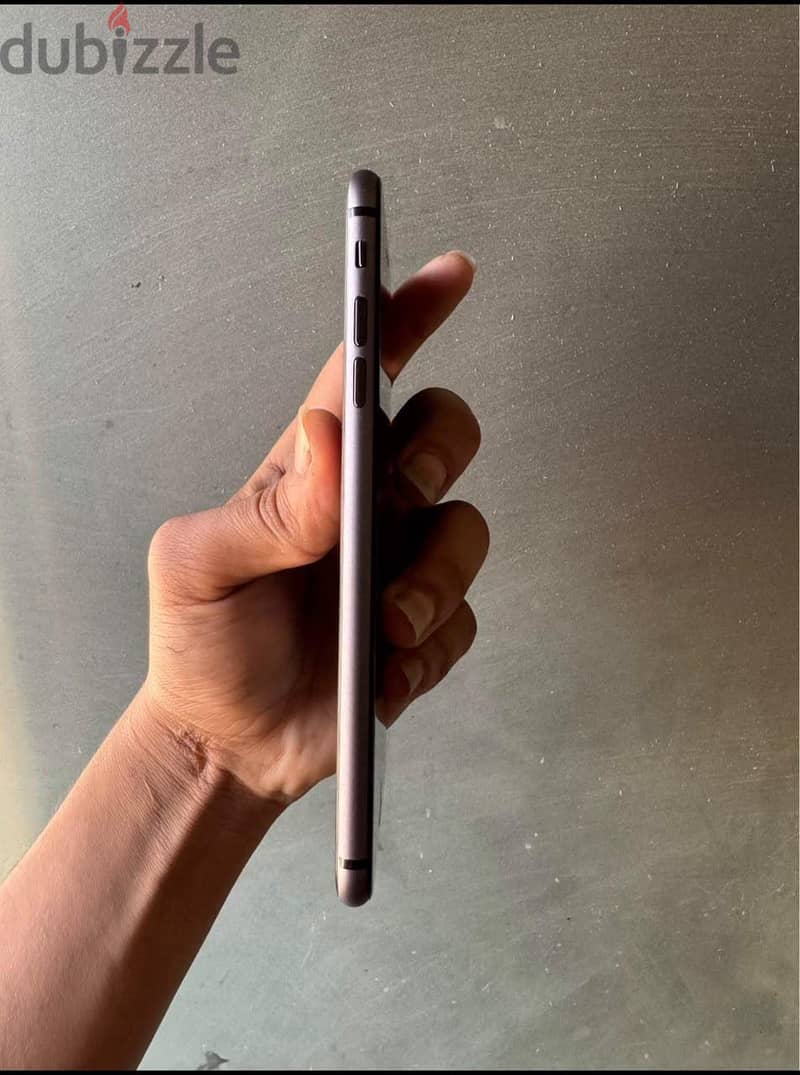 Apple - iPhone 8 Plus 6