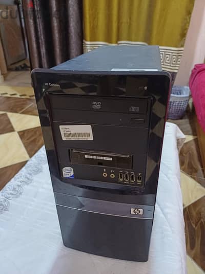 جهاز كومبيوتر hp بحالة ممتازة جدا.