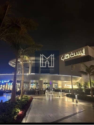 For rent and transfer of the contract and the trade name of a restaurant and café in Madinaty