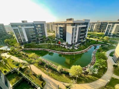 Apartment for rent in Privado, Madinaty, 84 sqm. Features air conditioning and ultra-super-lux finishes; in pristine, never-lived-in condition.
