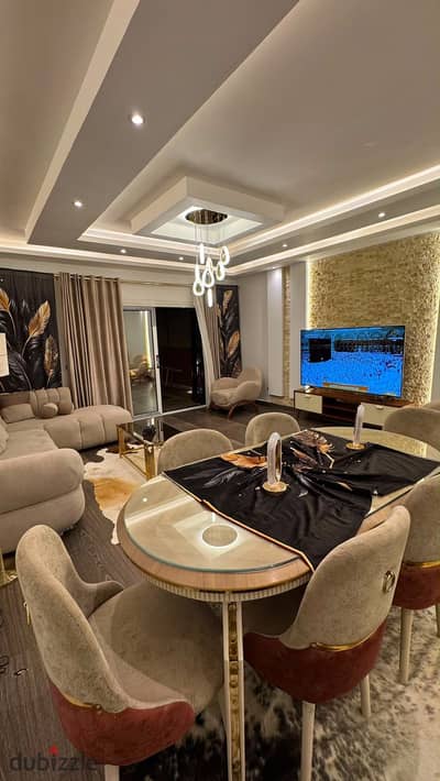 Twin House for Rent in Hadayek El Continental Compound, Sheikh Zayed