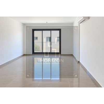 سكاي لوفت 149م نص مفروش للايجار فيفث سكوير التجمع الخامس  Ground Floor Apartment with Garden for Rent in Fifth Square Al Marasem – New Cairo