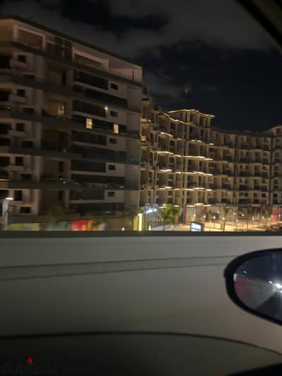 شقة 185 متر مودرن 3 غرف وريسبشن واسع في Orouba Skyline