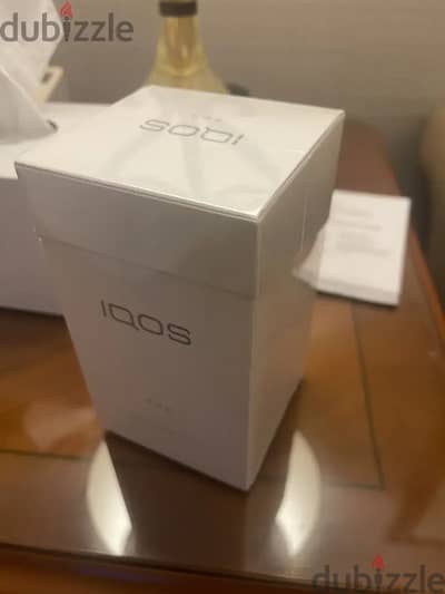 New and sealed Iqos 3 due color Warm White