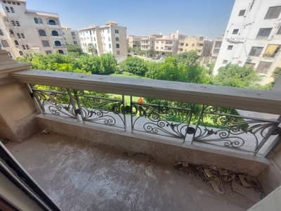 Exclusive apartment, fully furnished, paperwork intact 100%, registered with the authority
