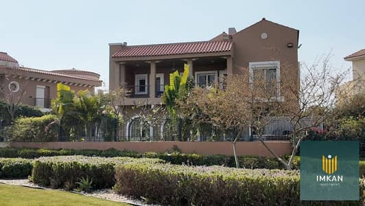 فيلا للبيع فيو على لاند سكيب و قريبة من النادى فى كمبوند هايد بارك التجمع الخامس بخصم كاش 25% | Hyde park new cairo