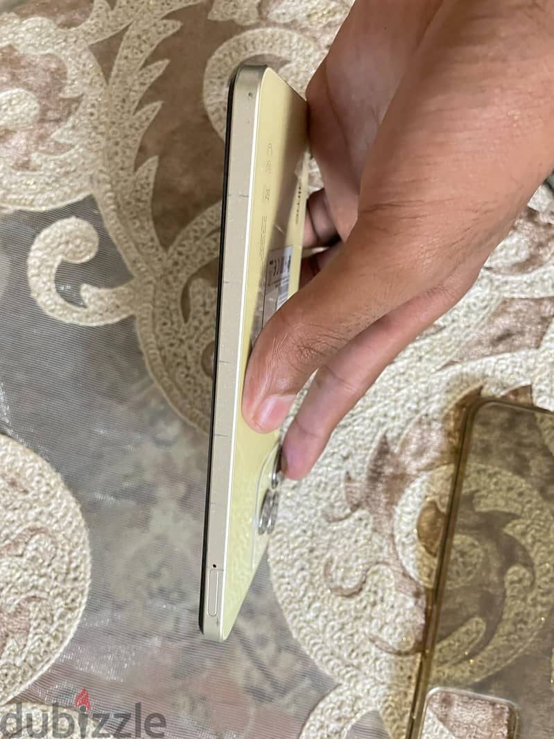 Realme C53 2