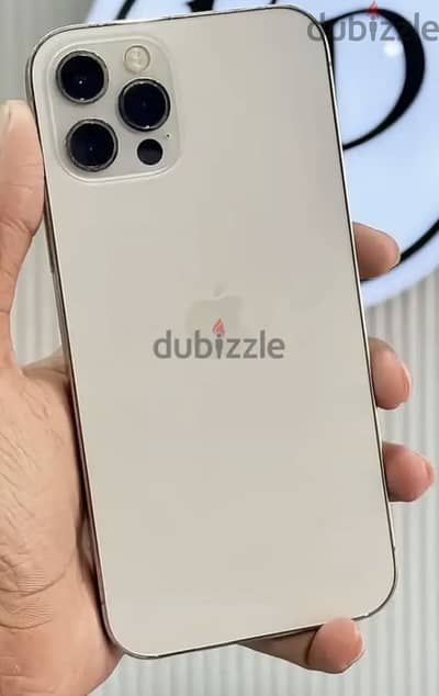 آبل - آيفون 12 برو